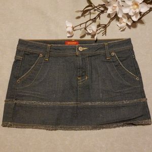 Denim skirt